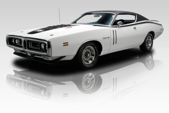 National Award Winning Charger R/T 440 6 Pack 375 HP V8 Dana 60 4.10 PS PB 1971 Dodge Charger R/T