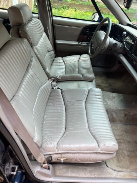 1993 Buick Park Avenue - photo 11