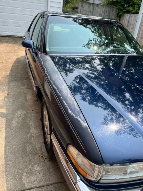 1993 Buick Park Avenue - photo 2