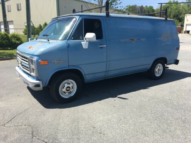 N.C. POLICE surveillance van with PERISCOPE ROCK SOLID RUNS AND DRIVES GOOD 1986 Chevrolet G20 Van