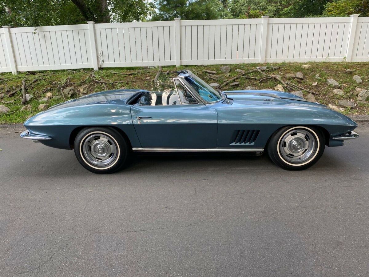 1967 Chevrolet Corvette Convertible - photo 4
