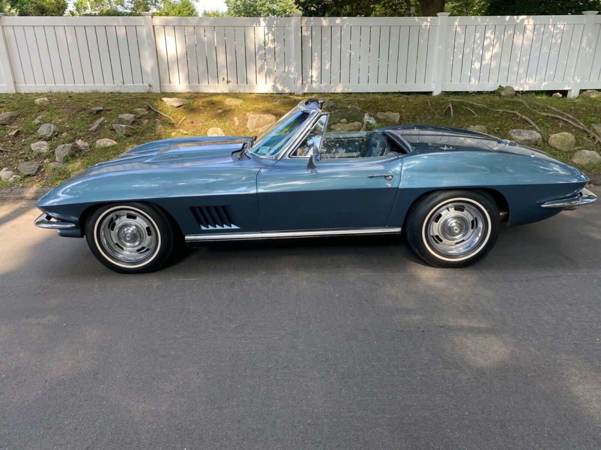 1967 Chevrolet Corvette Convertible - photo 5