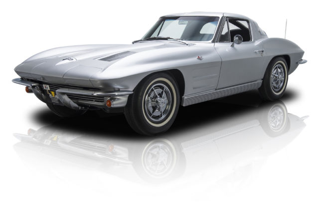 NCRS Top Flight Body Off Restored Corvette Split Window 327/340 HP 4 Speed 1963 Chevrolet Corvette