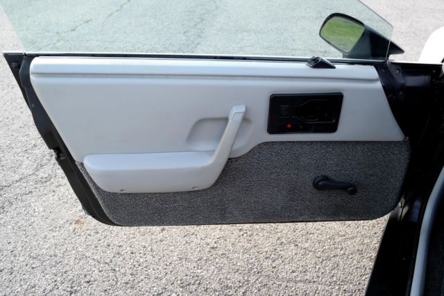 1984 Pontiac Fiero 2M4 - photo 12