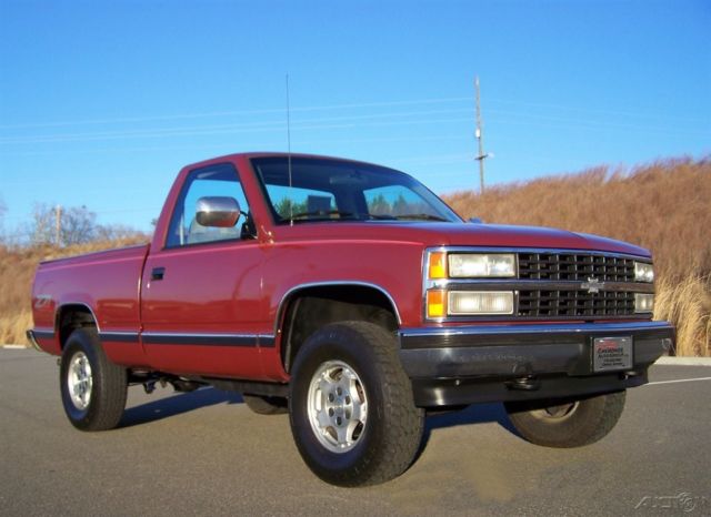 1992 Chevrolet C/K Pickup 1500 4X4 Z-71 SILVERADO TRIM SHORT BED REG CAB 4WD RIG - photo 4