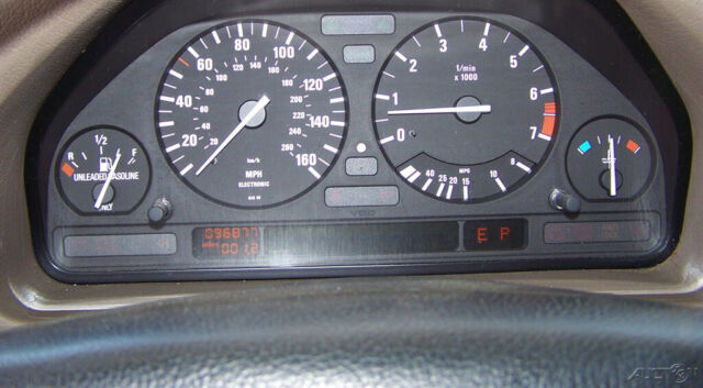 1991 BMW 5-Series 96K 525i INLINE 6-CYL RWD PREMIUM PKG SUPER NICE ORIGINAL GEM - photo 9
