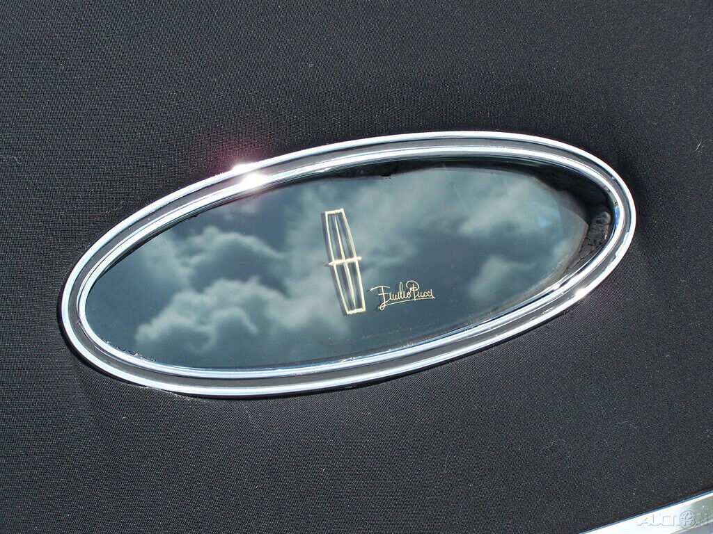 1978 Lincoln Mark V EMILIO PUCCI 7.5L 460 V8 4BBL SHARP PREMIUM COUPE HARDTOP - photo 11