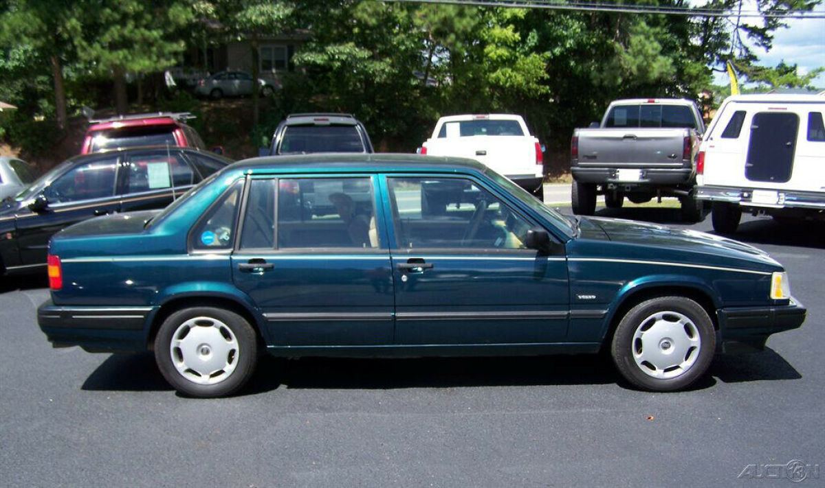1992 Volvo 940 940 PREMIUM B230 INLINE 2.3L FUEL INJ 4CYL AUTO REAR WHEEL DRIVE - photo 4