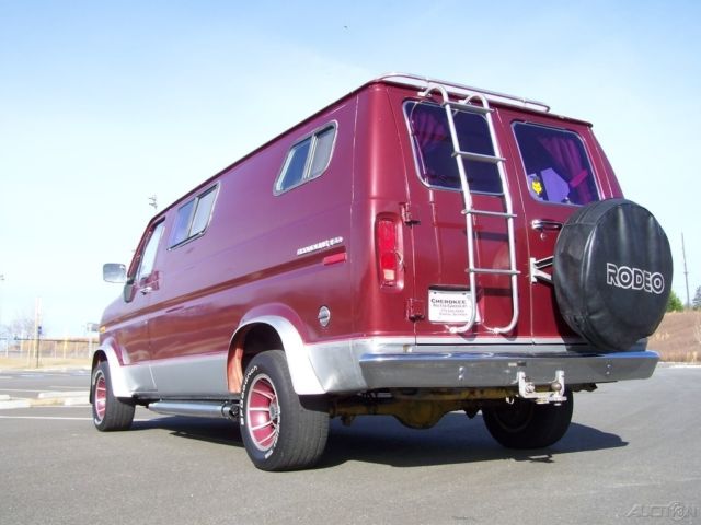 1976 Ford E-Series Van 1-OWNER CUSTOM CONVERSION 5.8L 351 V8 H CODE WAGON - photo 4