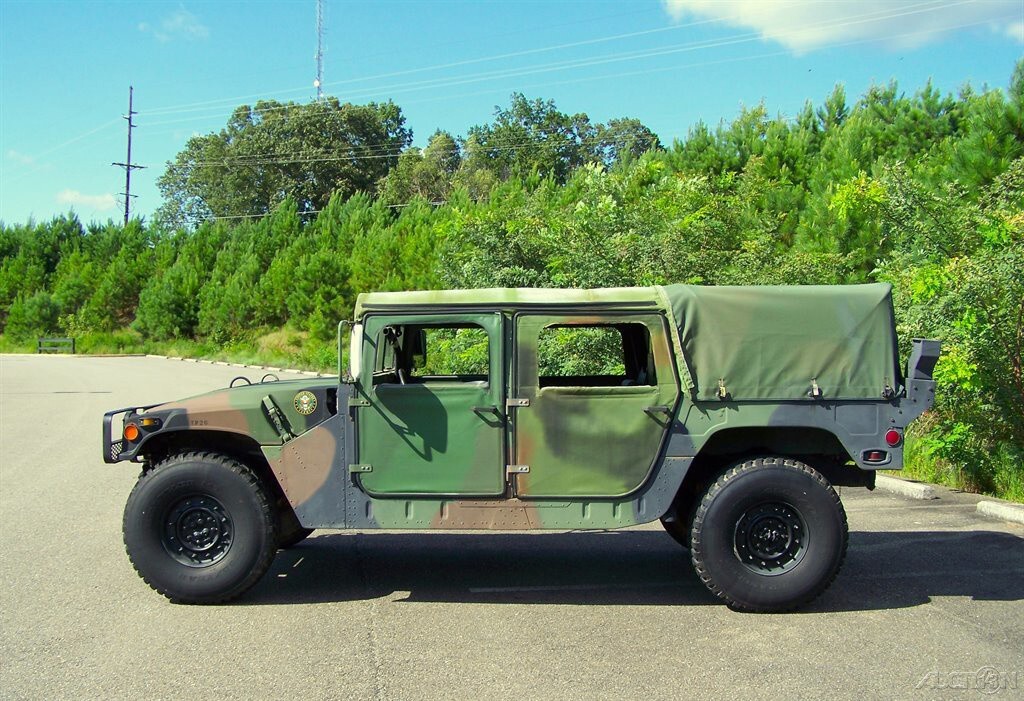 1987 Hummer HMMWV UTILITY AM GENERAL HMMWV 4X4 6.2L DIESEL AUTO 3 SPD - photo 3
