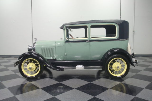 1928 Ford Model A - photo 3