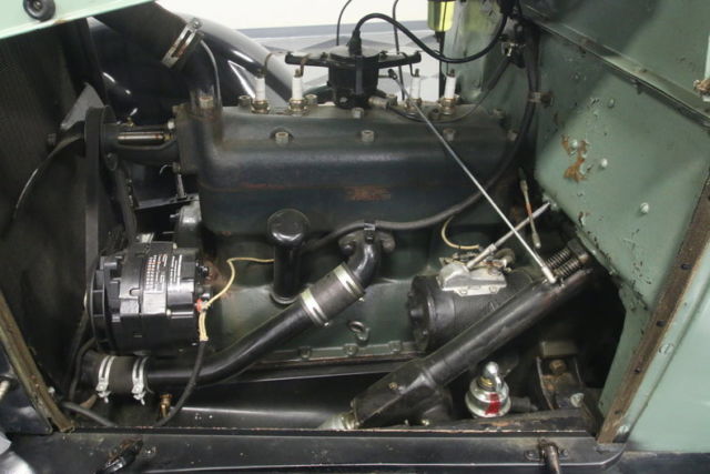 1928 Ford Model A - photo 4