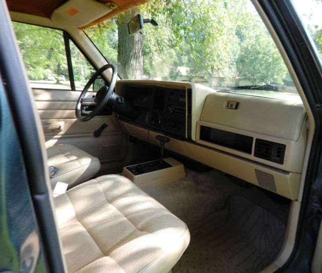 1994 Jeep Cherokee 4X2 SE - photo 8