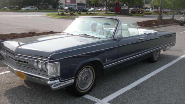 NEED TO SELL FOR FAMILY EMERGENCY! Priced low to sell Fast! 1967 Chrysler Imperial Crown