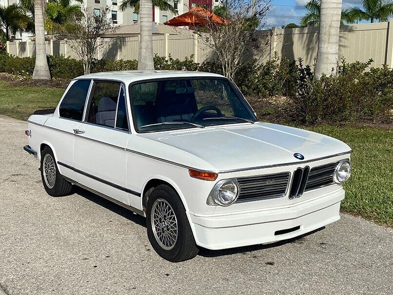 Neue Klasse BMW E10 1973 BMW 2002