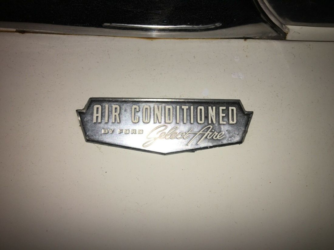 1957 Ford Fairlane - photo 13