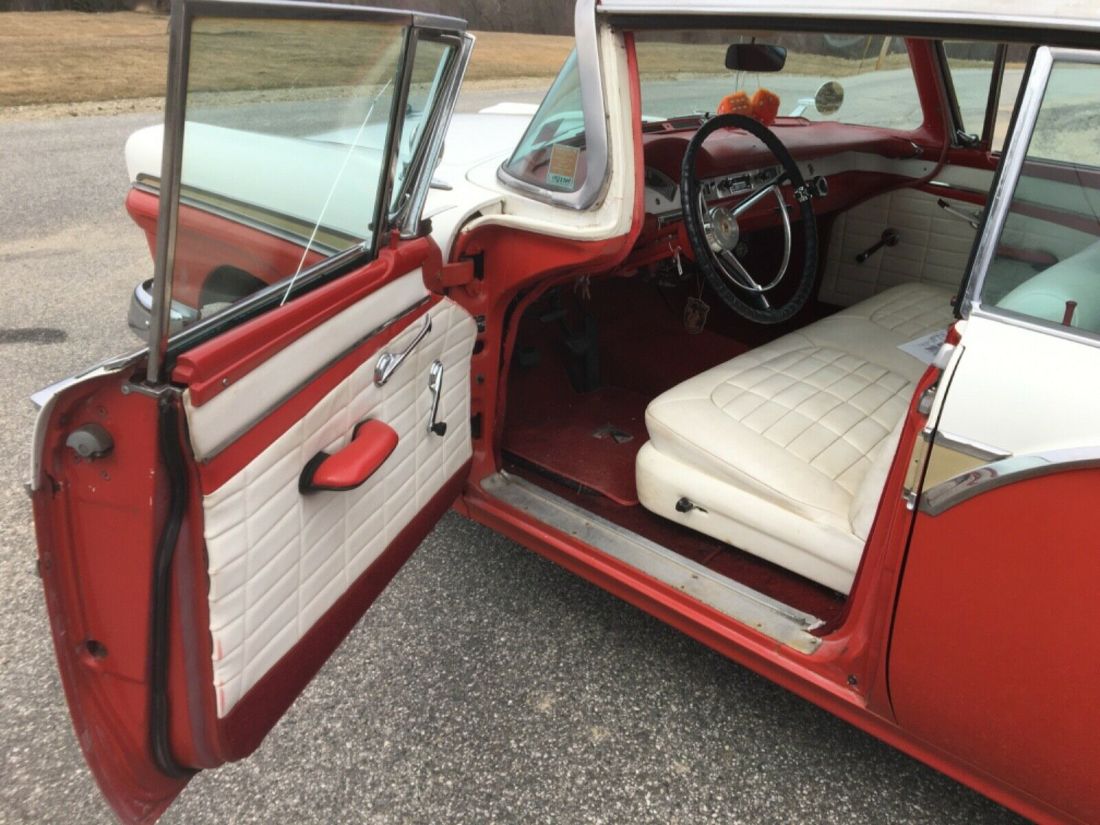 1957 Ford Fairlane - photo 7