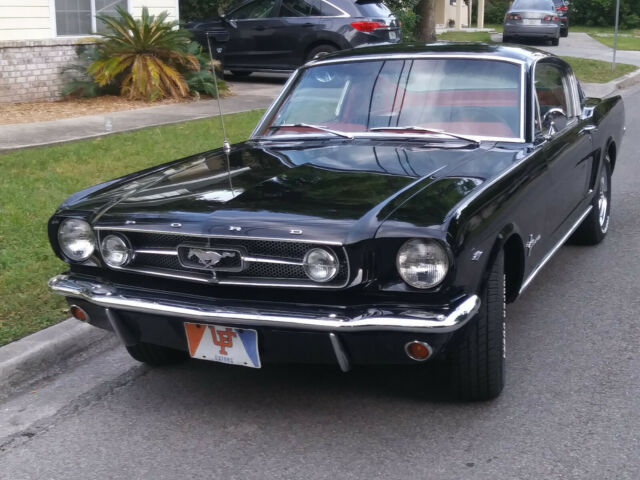 1965 Ford Mustang Fastback - photo 2