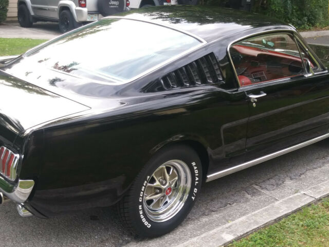 1965 Ford Mustang Fastback - photo 6