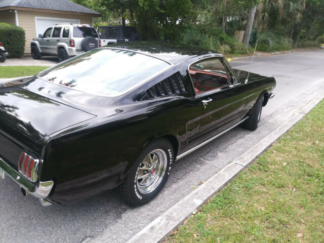 1965 Ford Mustang Fastback - photo 8