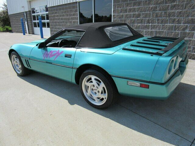 1990 Chevrolet Corvette Indy 500 Pace Car - photo 13