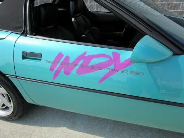 1990 Chevrolet Corvette Indy 500 Pace Car - photo 7