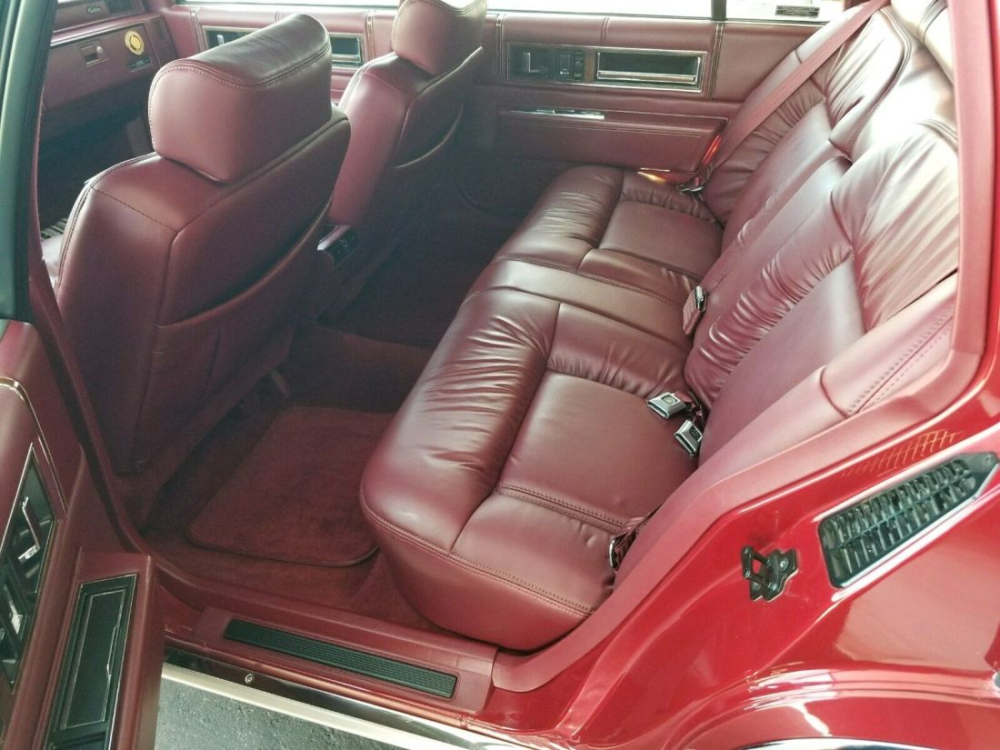 1993 Cadillac DeVille - photo 13