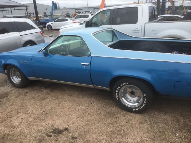 1975 Chevrolet El Camino Baby blue accent sky blue body - photo 3
