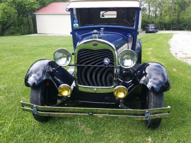 1928 Ford Model A Sport coupe - photo 11