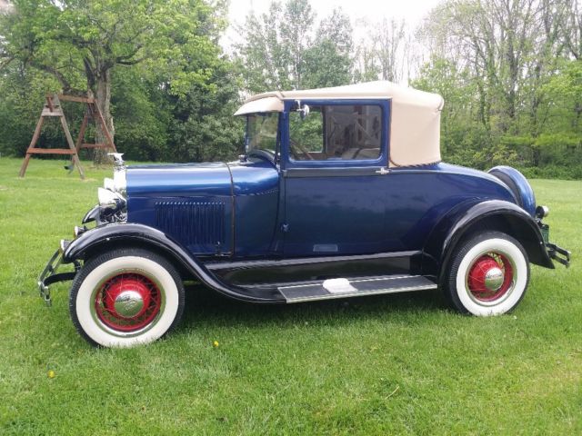 1928 Ford Model A Sport coupe - photo 2
