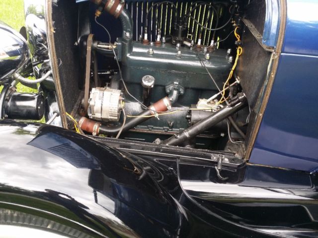 1928 Ford Model A Sport coupe - photo 5