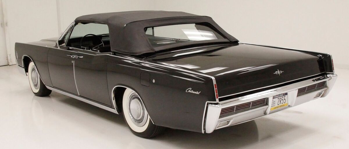 1966 Lincoln Continental Convertible - photo 6