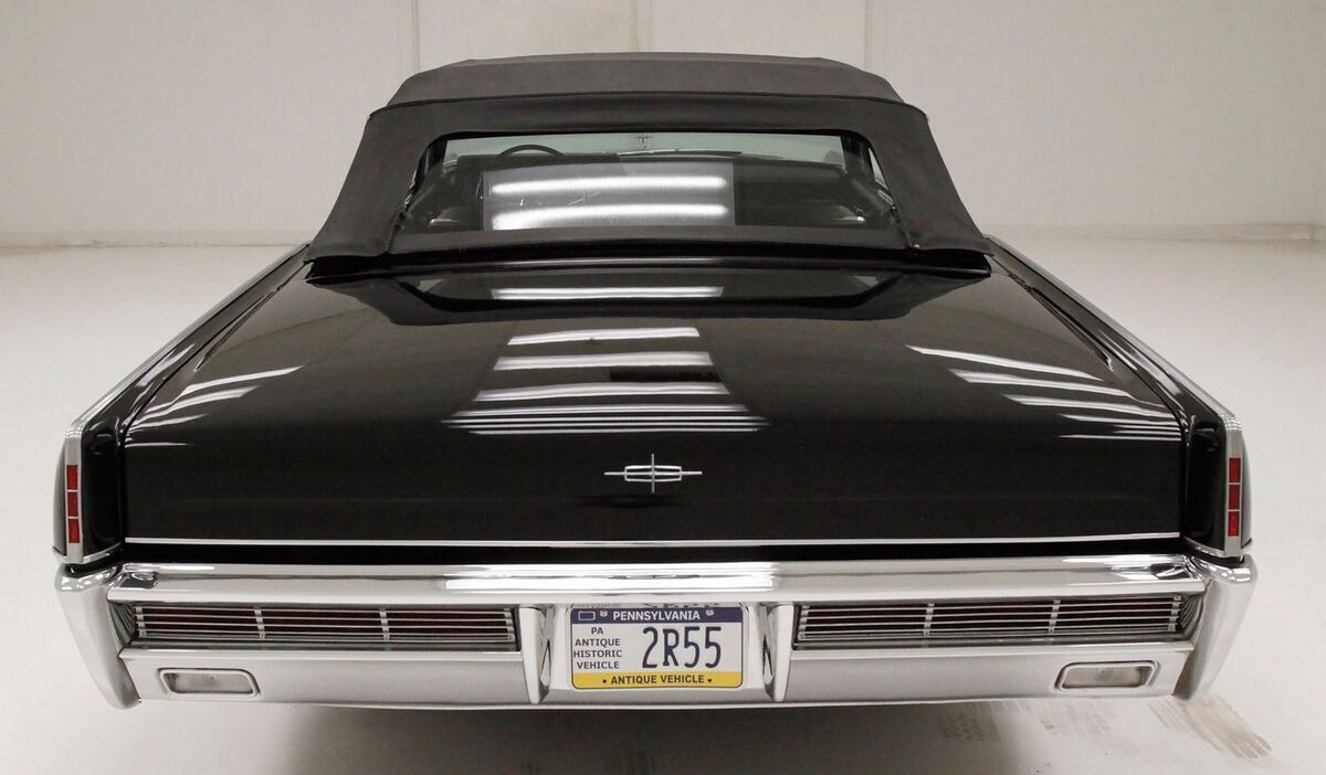 1966 Lincoln Continental Convertible - photo 8