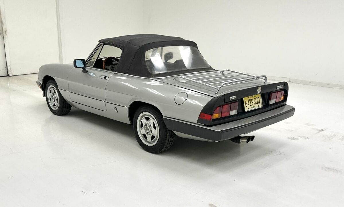1984 Alfa Romeo Spider 2.0 - photo 5
