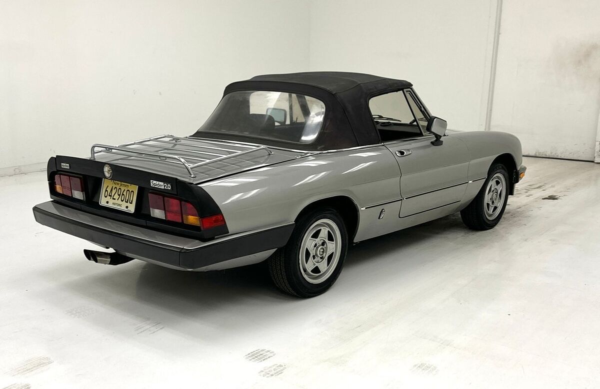 1984 Alfa Romeo Spider 2.0 - photo 8