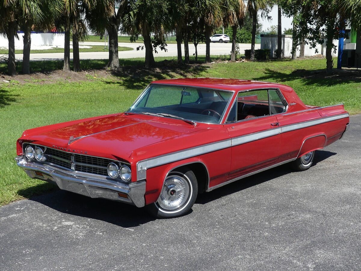 1963 Oldsmobile Starfire - photo 5