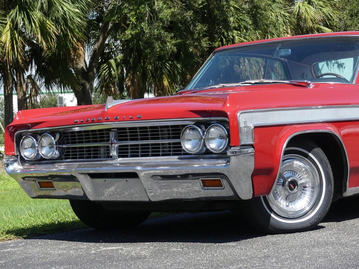 1963 Oldsmobile Starfire - photo 6