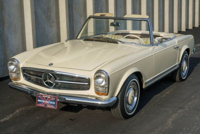 1966 Mercedes-Benz 230SL Convertible