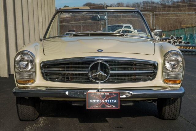 1966 Mercedes-Benz 230SL Convertible - photo 2