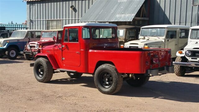 1977 Toyota Land Cruiser FJ45 PICKUP - photo 2