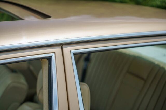 1980 Mercedes-Benz 450 SEL Sedan - photo 12