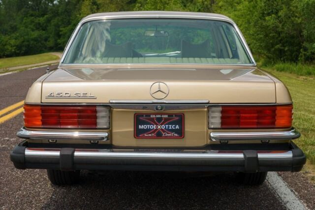 1980 Mercedes-Benz 450 SEL Sedan - photo 4