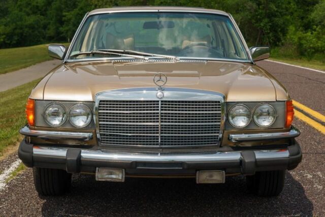 1980 Mercedes-Benz 450 SEL Sedan - photo 8