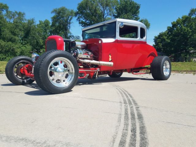 1930 Ford Model A - photo 2