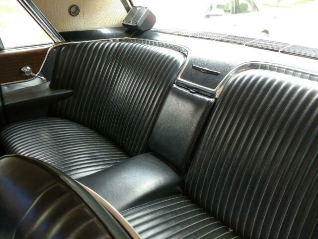 1964 Ford Thunderbird 2 door Landau - photo 4
