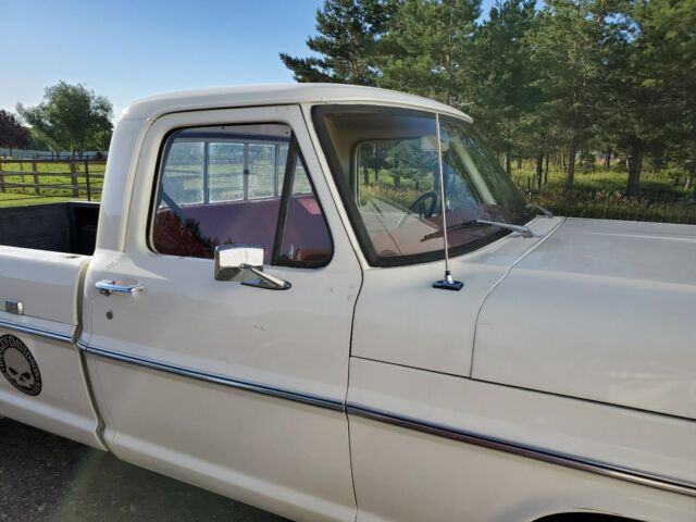 1967 Ford F-100 - photo 3