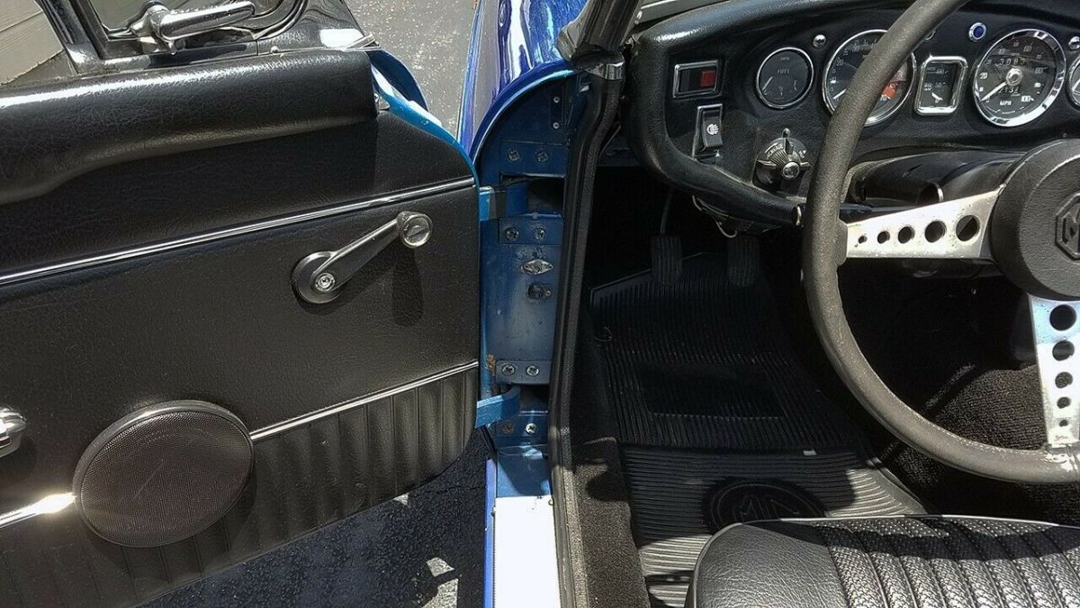 1971 MG MGB - photo 9