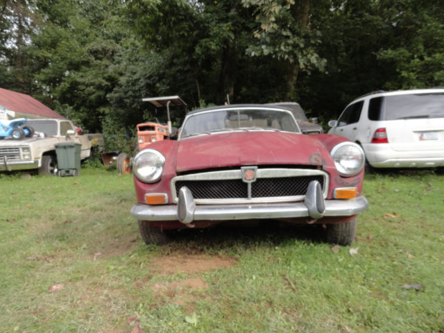 1973 MG MGB - photo 2