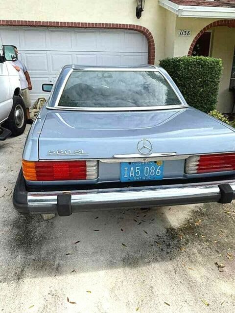 1986 Mercedes-Benz SL-Class Convertible - photo 3