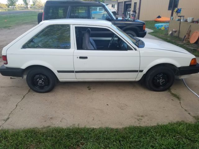 NICE 1989 Mazda 323 99,484 Actual Miles GREAT FIRST CAR COMMUTER SOLID TRANSPO 1989 Mazda 323